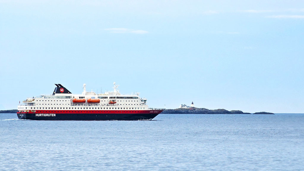 Hurtigruten Lofoten Norwegen overland Travel Camping #ProjektBlackwolf Skandinavien wolf78 explore without no limits roadtrip offroad Overlandingnomads Overlandbound wolf78-overland.ch