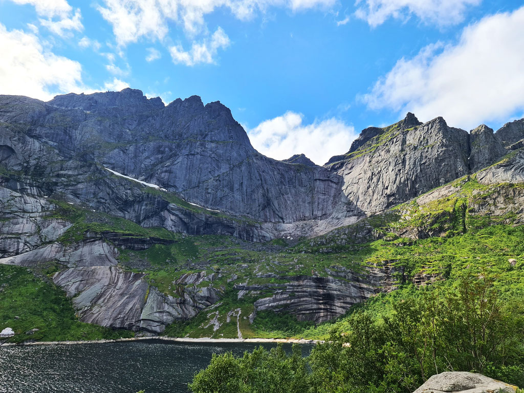 Nusfijord Lofoten Norwegen overland Travel Camping #ProjektBlackwolf Skandinavien wolf78 explore without no limits roadtrip offroad Overlandingnomads Overlandbound wolf78-overland.ch