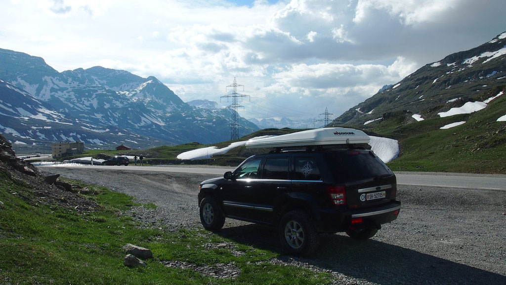 Jeep Grand cherokee 3.0 crd WH WH overland expedition offroad Dachzelt Alpen wolf78-overland.ch