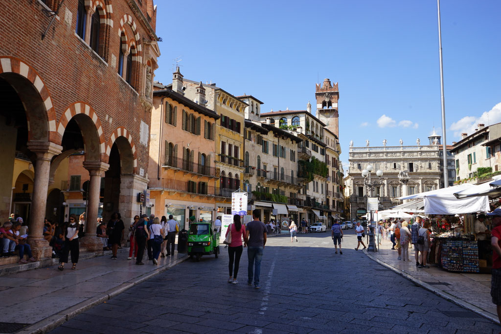 Wolf78-overland.ch travel overlanding expedition Italy Verona toyota jeep nissan ford