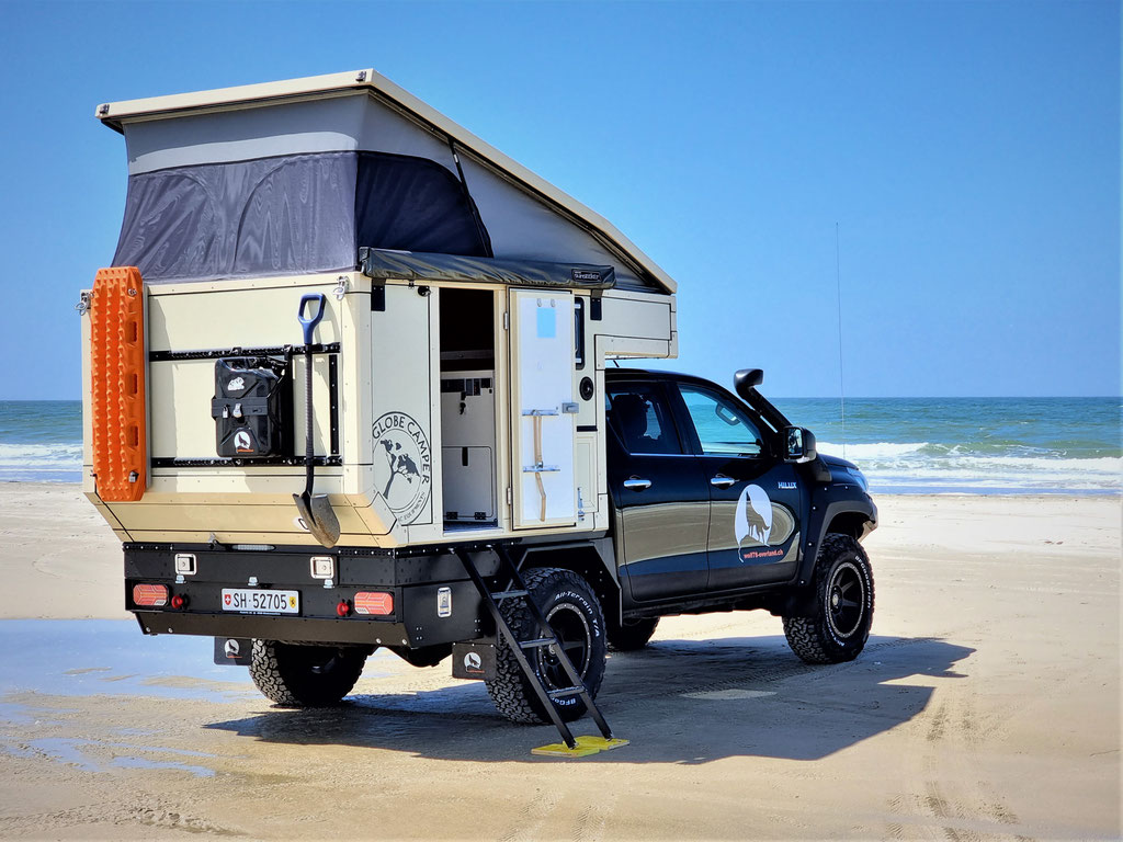Dänemark Veyers Strand befahrbar Wolf78 Overland Skandinavien roadtrip mit unserem #Pickupcamper Toyota Hilux #Projektblackwolf Globecamper offroad 195 Maxtraxx James Baroud