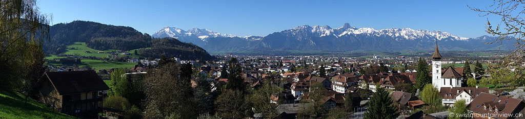 Steffisburg bei Thun, Blick Richtung Niesen, Berner Oberland - Bernese Oberland