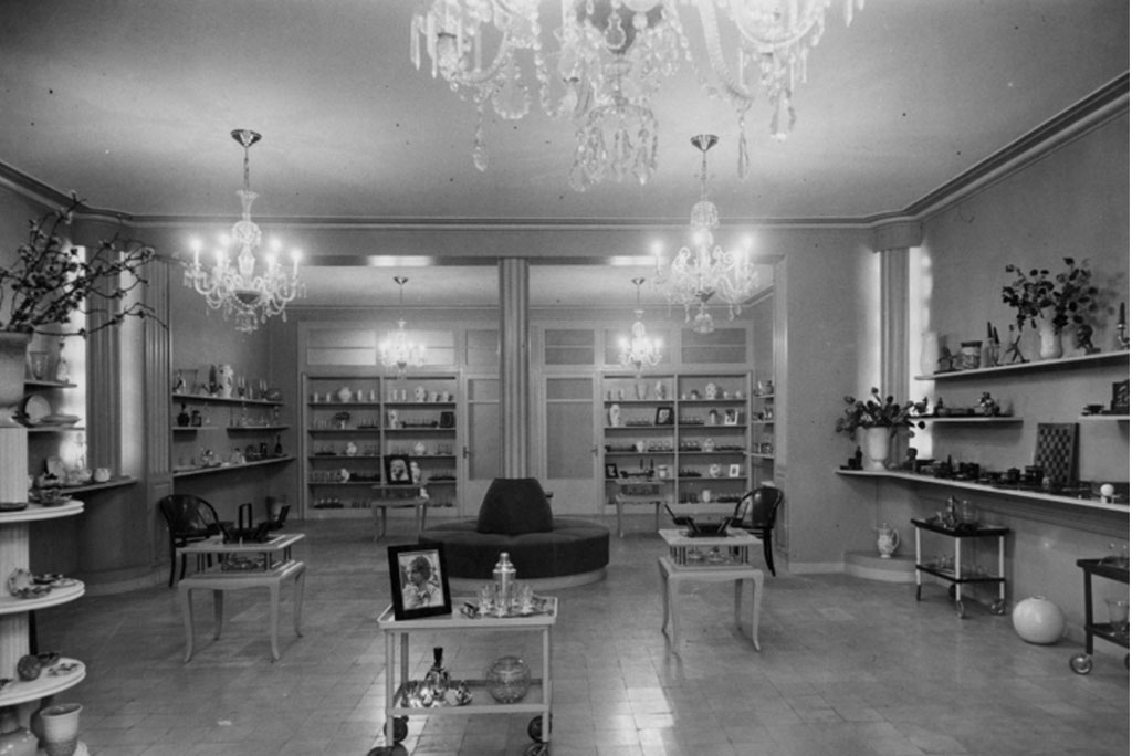 Tienda de Asunción Bastida.