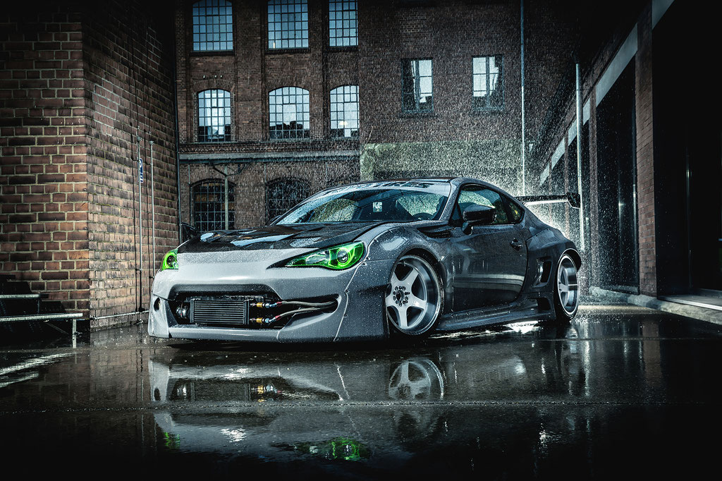 Automotive Fotograf Frankfurt, Lifestyle Fotograf Deutschland, Commercial Photographer, Auto-Inszenierung, High-End Fotografie, Werbefotograf, Portraitfotograf, Car Photographer Europe, Social Media Content, Studiofotografie, Lichtdesign