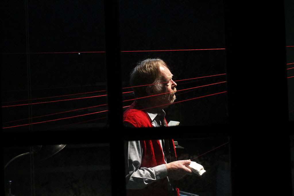 2014 Bühne & Kostüm. 'Spur & Wirklichkeit' Regie: Gabriel von Zadow | Bühne, Kostüm & Licht: Teresa Katharina | LAB FRANKFURT
