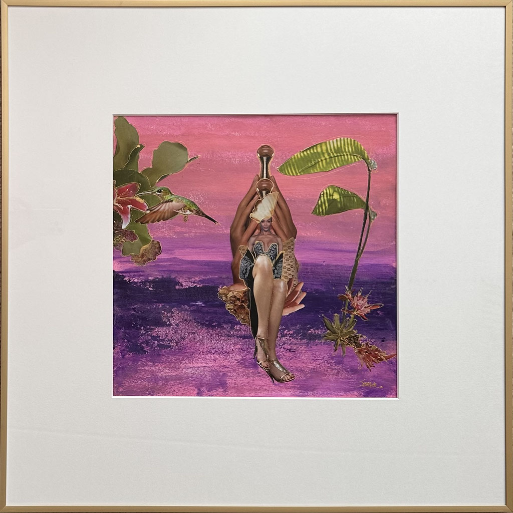 COLLAGE no 14: “GAIA”       0.70 x 0.70 m in gouden lijst