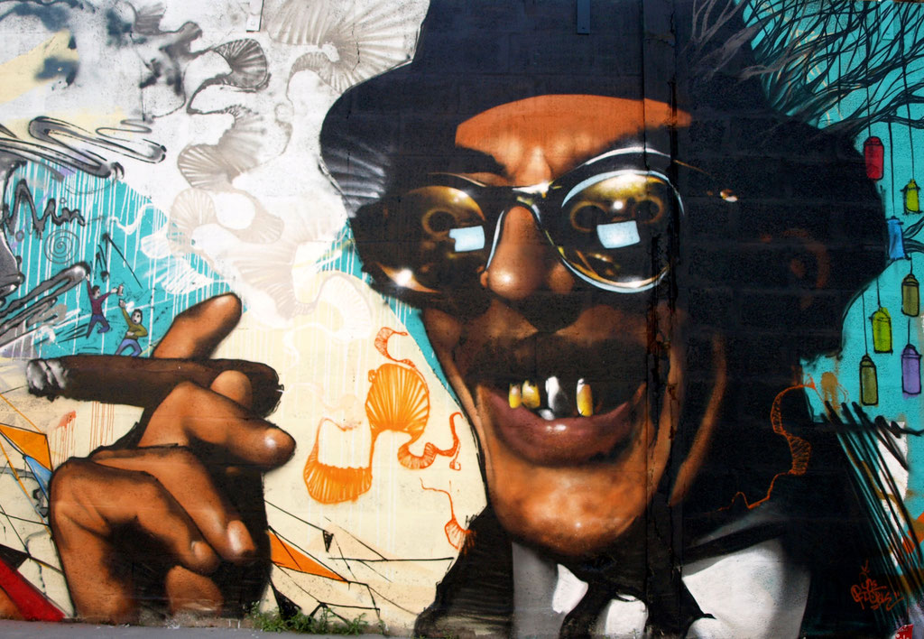 TRANSFERT(RE) - JEAN ROOBLE - Spraypaint on wall (2,80 x 4 m) - Bordeaux, 2012