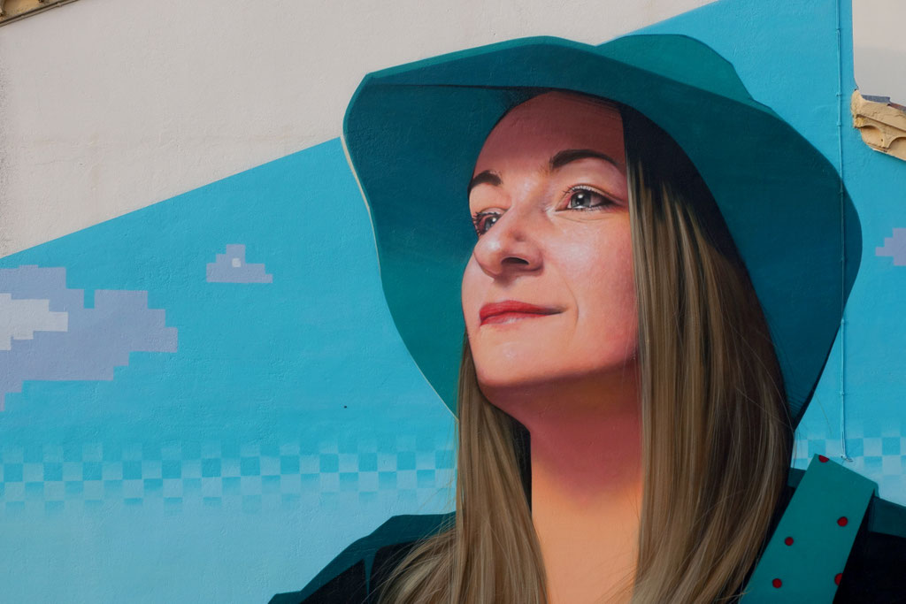 TOUS AUX CHAMPS! (detail) - Spraypaint and acrylic on wall - 7 x 12 m - Street'Art'Magnac Festival #6, Noulens (2020)