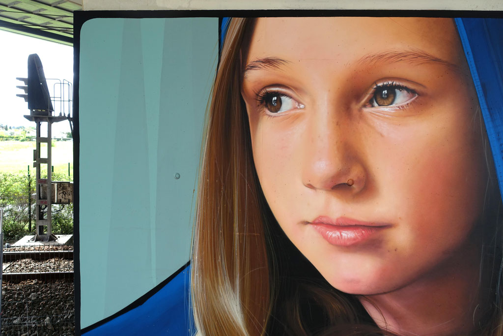 MONA LISA (detail) - Spraypaint and acrylic on wall - 4,2 x 7,3 m - for Mur du Souffle festival - Bruges (2025)
