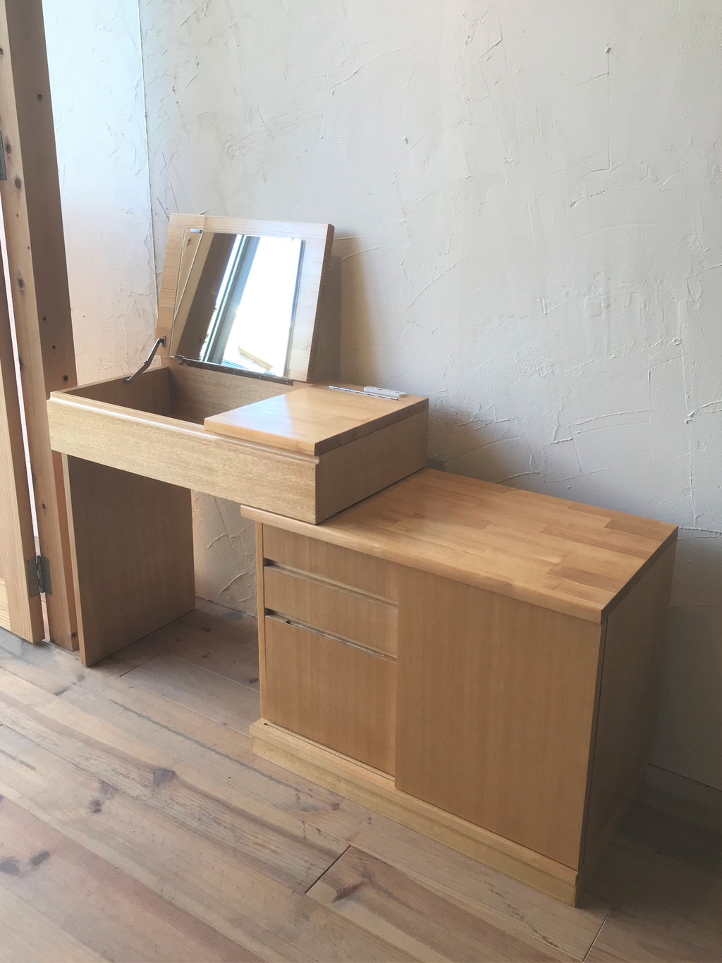 オーダー家具・ドレッサーデスク
