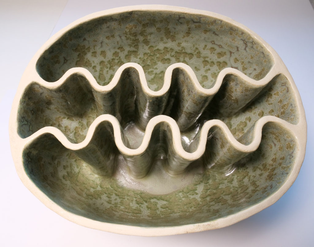 Mitochondrie, glasierte Keramik, 2025  Kunstverein Villingen-Schwenningen