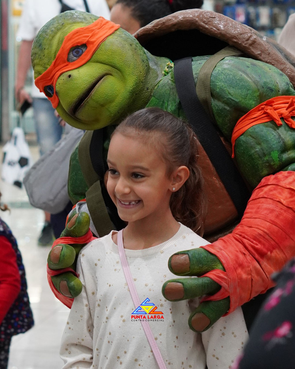 Show de Las Tortugas Ninja en el Centro Comercial Punta Larga (Candelaria)