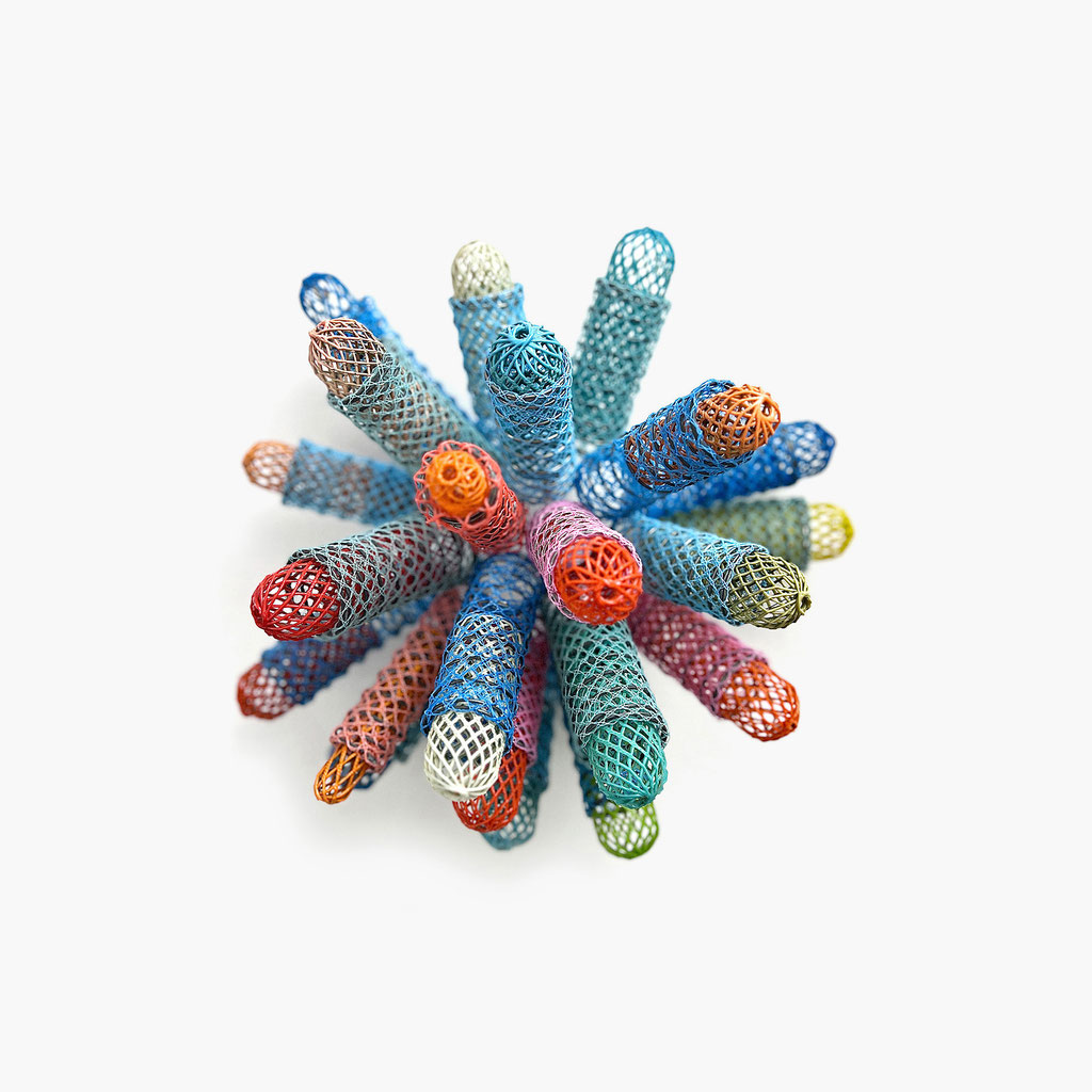 DOROTHEA (MULTI CELLAR), 2024, ø 27 x 14 cm