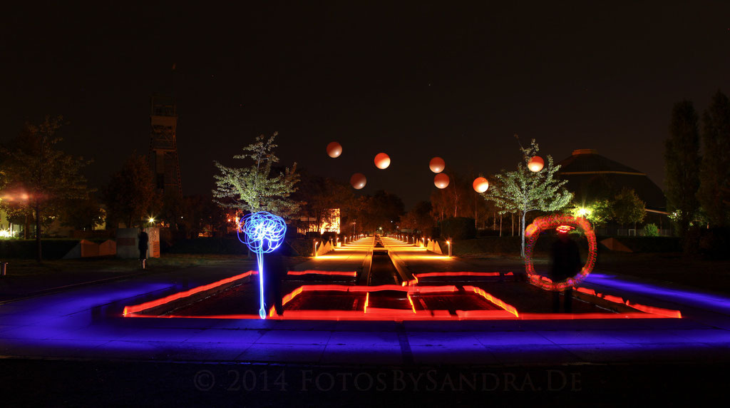 LED-Malereien im OLGA-Park 28.09.2014