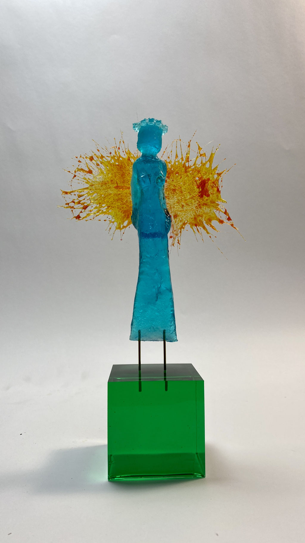 Engelin 4Punkt0 mit kleinerem Sockel...