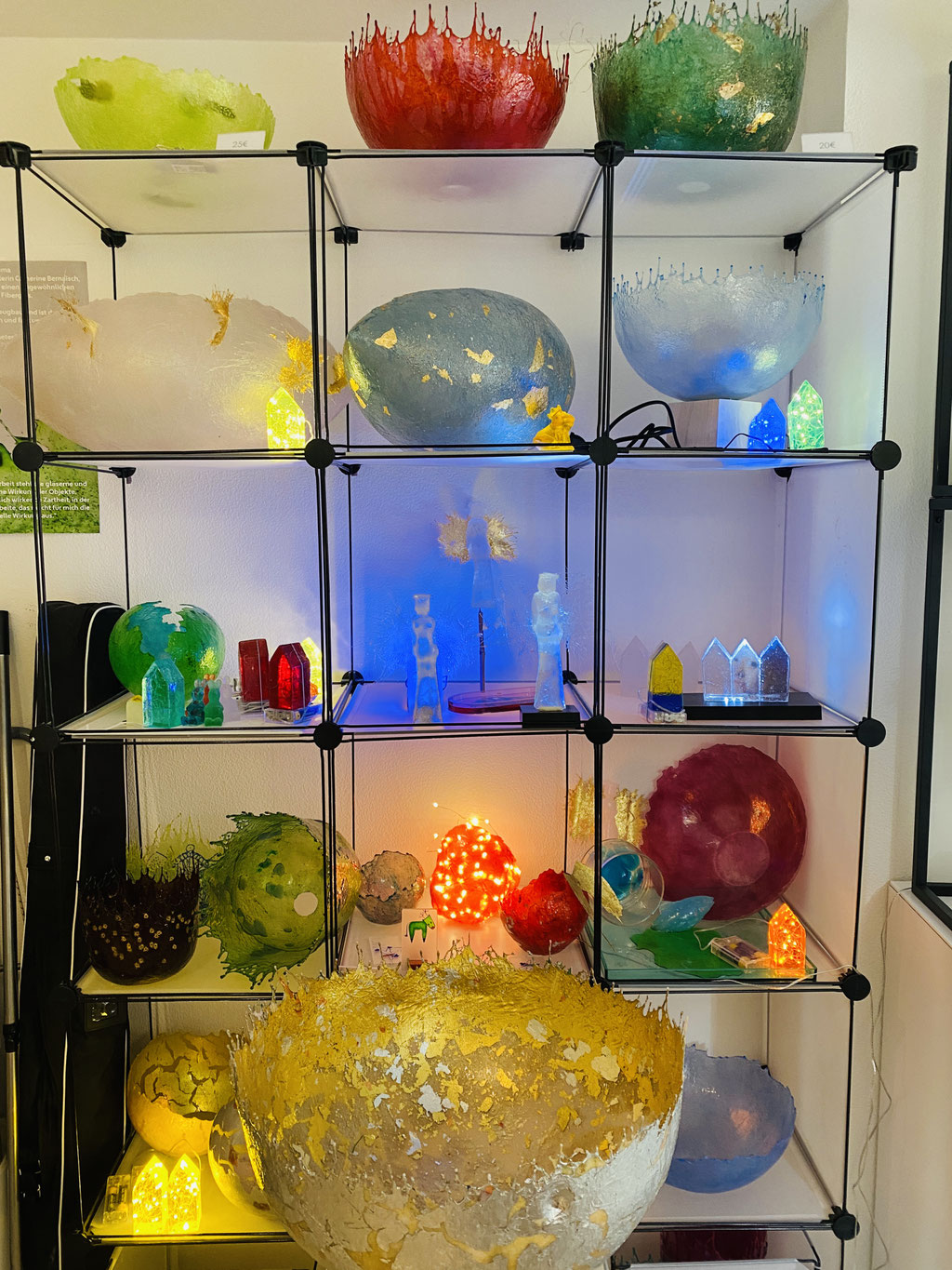 Die Schnäppchen-Ecke, dein Vorteil meiner Experimentierwut. Wechselt ständig, ein guter Grund in die LadenManufaktur zu kommen.