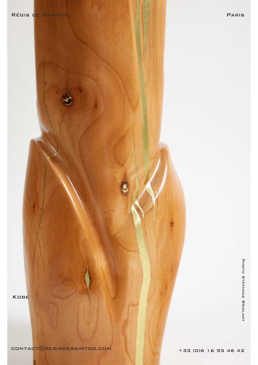 Lampe Kobe-Bois de cerisier-fait main @Régis de Saintdo