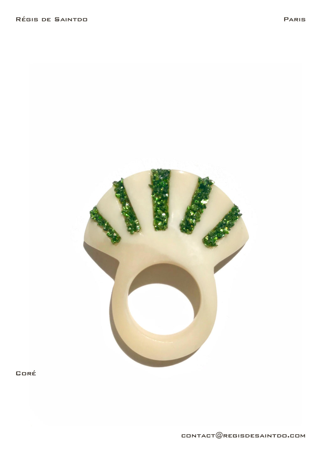 ©Régis de Saintdo-ring-bone-tinted glass-hand made