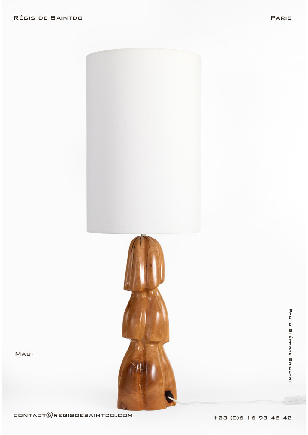 Lampe Maui-Bois de cerisier-Résine-fait main @Régis de Saintdo