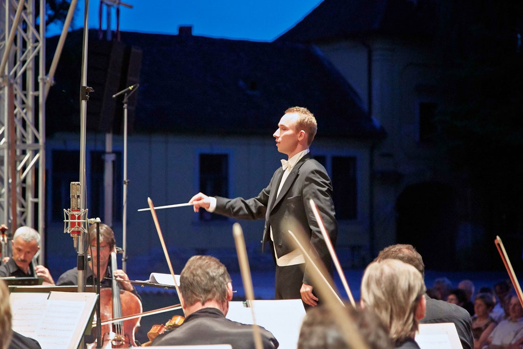 Uraufführung - Muck: Symphonie Nr.1 "Limes"