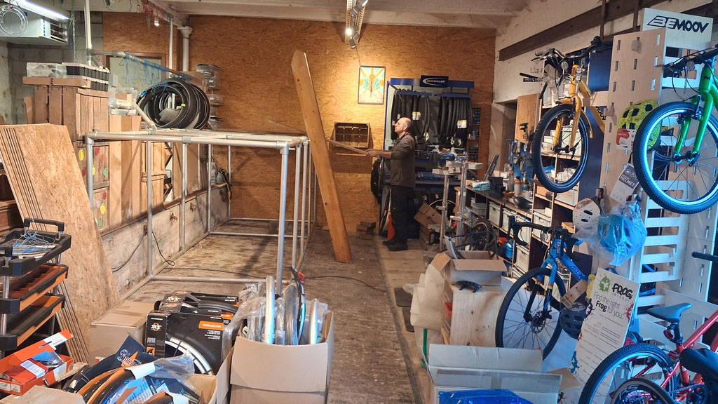 januari 2026, toonzaal wordt tijdelijk atelier