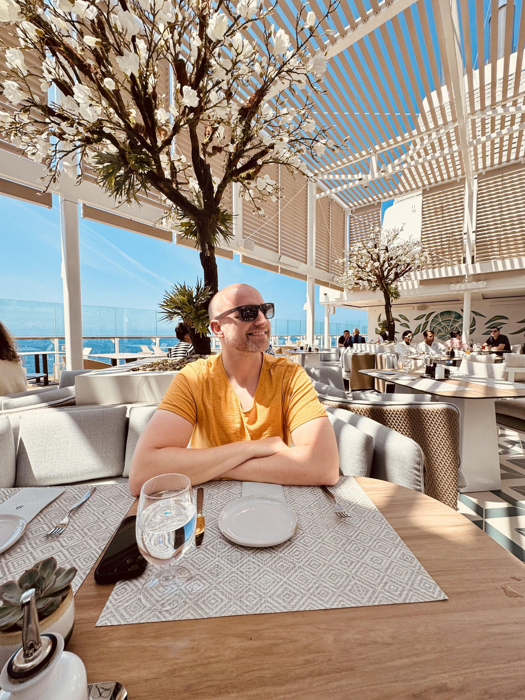Timo Clarén von Emocean Cruises