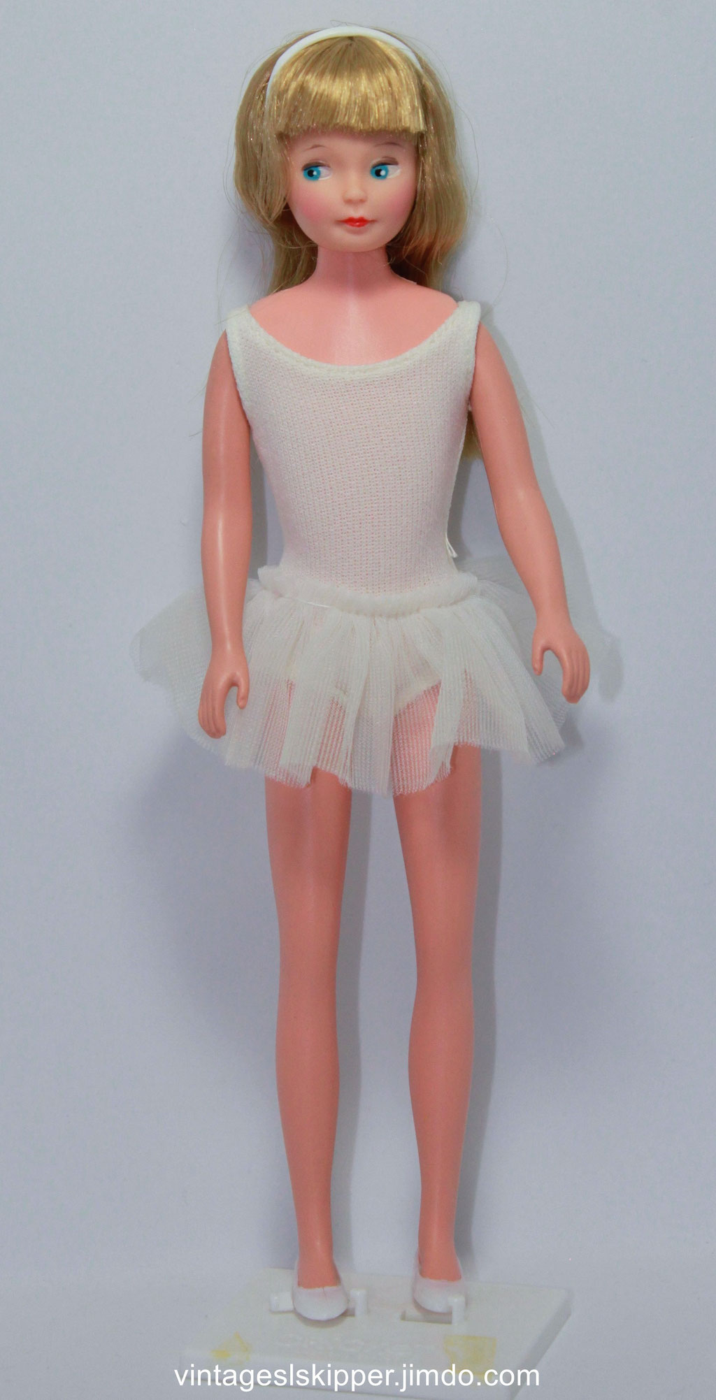 Cricket barbie doll deals