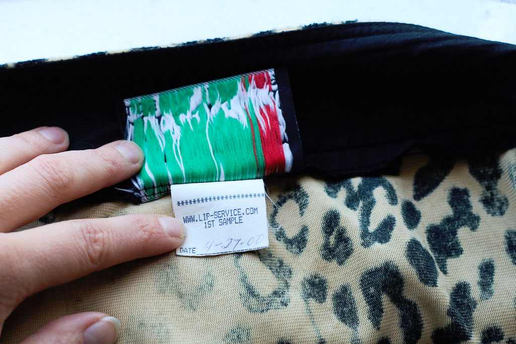 Flohmarkt: Röcke und Leggings - Lip Service Sample Minirock Leopard natur - Zebraspider DIY Anti-Fashion Blog