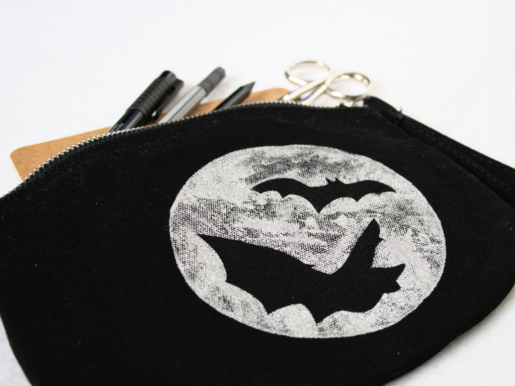 New tops, arm warmers and pouches - Moon Bats organic canvas zipper pouch - Zebraspider DIY Anti-Fashion Blog