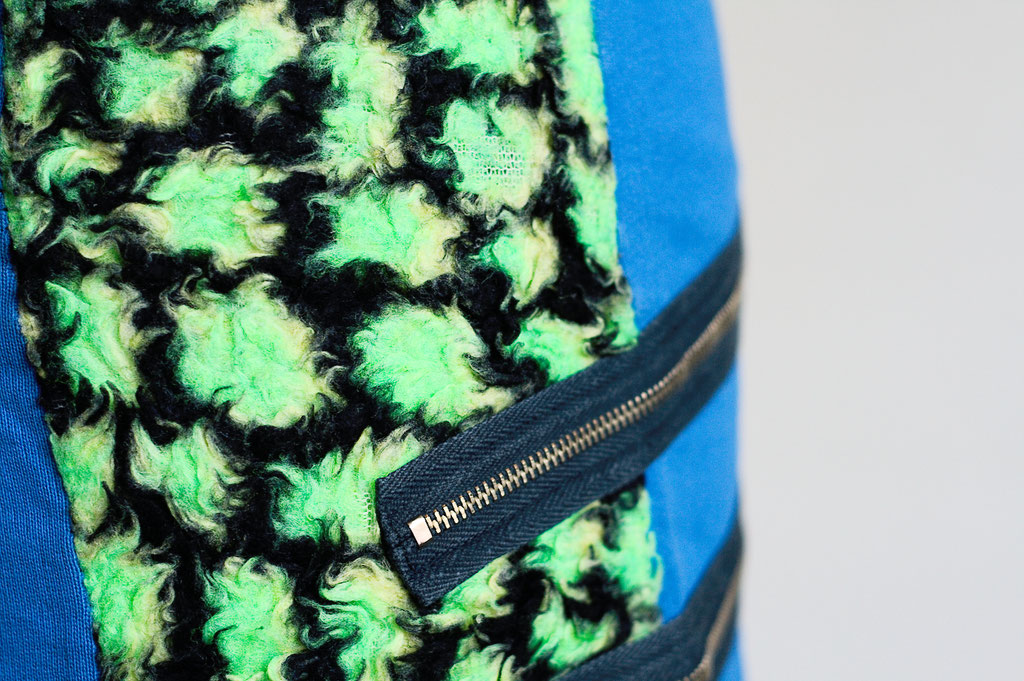 Flohmarkt: Röcke und Leggings - Punk Mini Krokodil blau und grün - Zebraspider DIY Anti-Fashion Blog