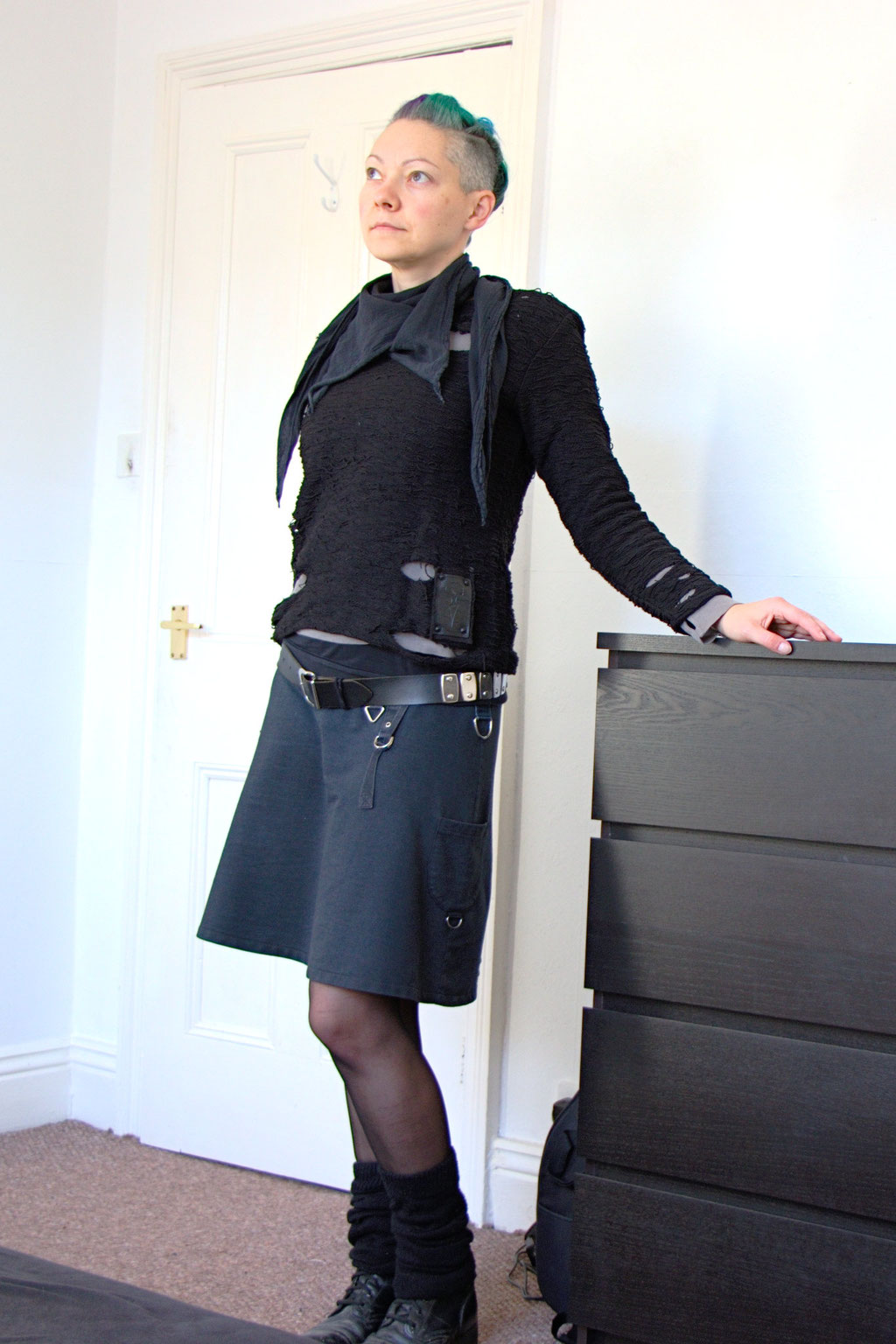 Dark post-apocalyptic outfits I wear to work - corpgoth look - Zebraspider Eco Anti-Fashion