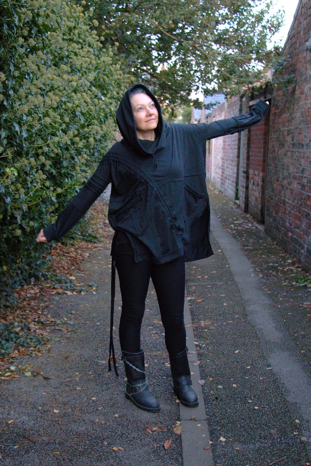 Dark post-apocalyptic outfits I wear to work - happy casual goth - Zebraspider Eco Anti-Fashion