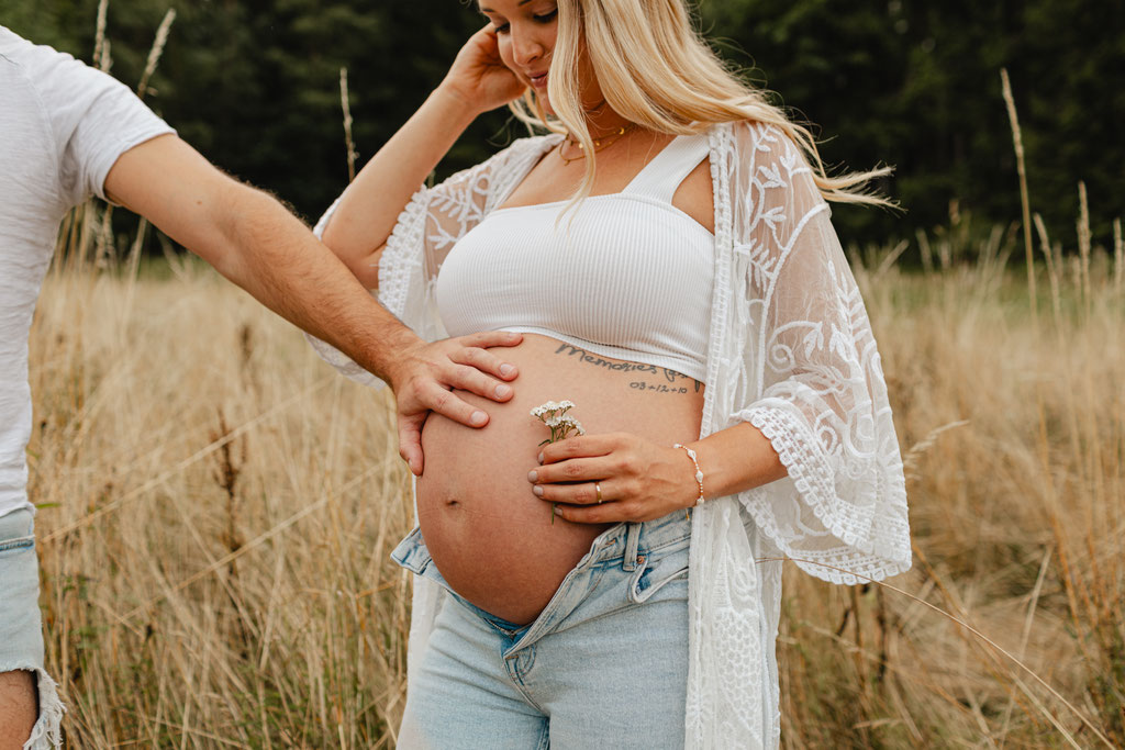 Babybauchfotoshooting in Niederbayern