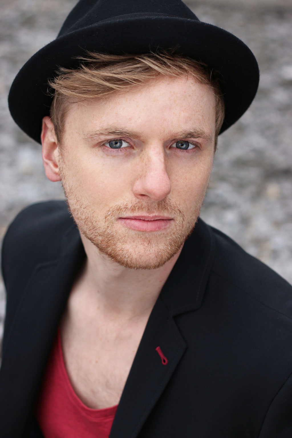 lewin blümel | lewinbluemel.de | sänger songwriter vocalcoach