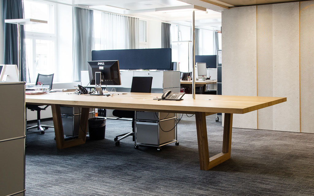 Workbenches in Eiche für Wüest Partner, Zürich