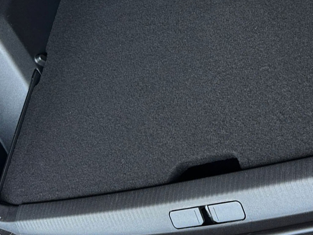 pannello legno sagomato apposito peugeot 2008
