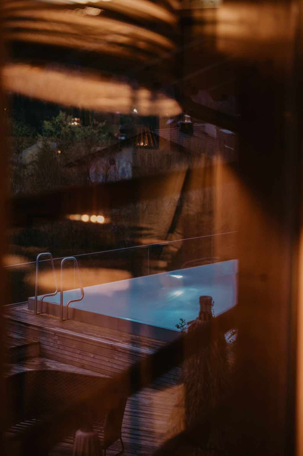 Infinity pool for your private spa night in Boutiquehotel Werdenfelserei, Bavaria