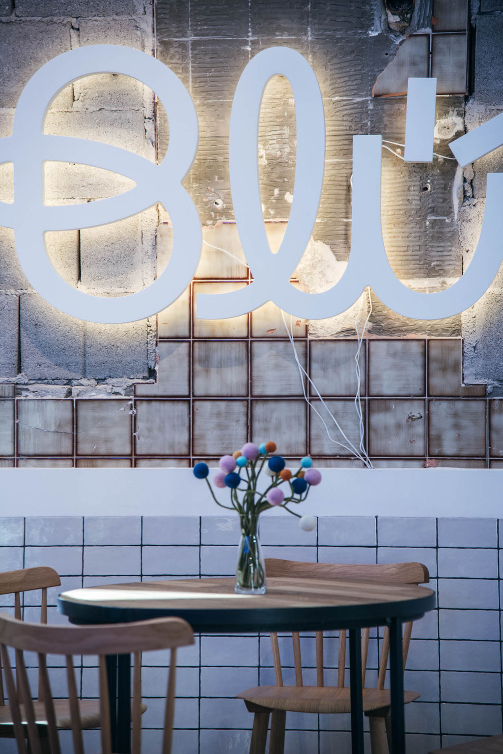 #mountainhideaways Hotel Story: Hotel BLÜ, Bad Hofgastein - Salzburgerland, Boutiquehotel, Bikehotel, Wanderhotel, Skihotel - ideal für alle Abenteuer!, empfehlenswertes BLÜ Restaurant (Fusionsküche thailändische - österreichische Küche) und BLÜ Bar