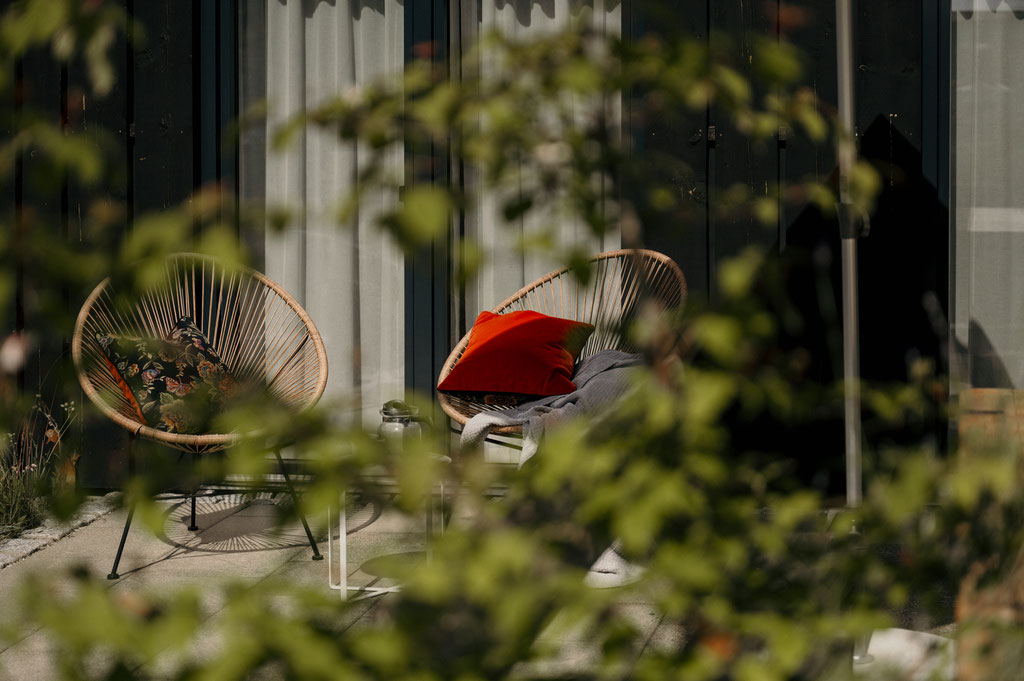 WALSER ART • Where Alpine Soul Meets Space to Breathe | Apartment hideaway in Austria’s secluded Kleinwalsertal • Member of Mountain Hideaways • ©MarikaUnterladstätter