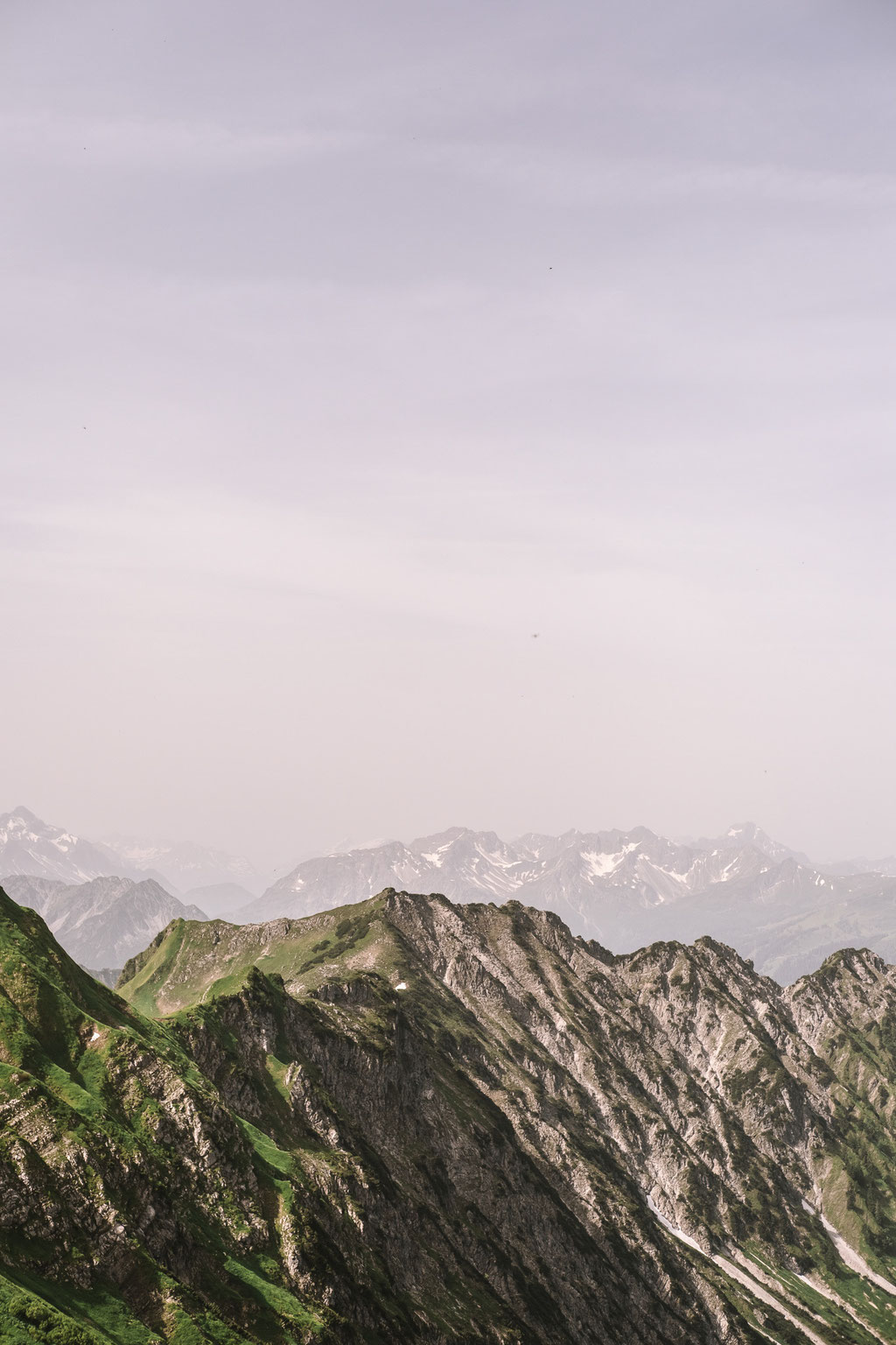 Jägersberg – your happy place in the Bavarian Alps High above Oberstdorf, where comfort feels natural and the view never gets old. Member of Mountain Hideaways ©Mela Hipp