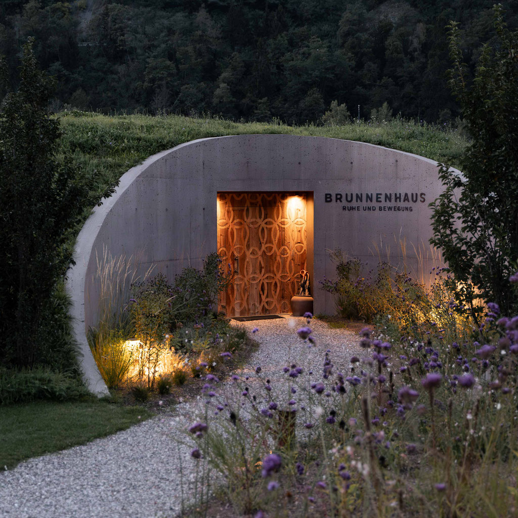 MOUNTAIN HIDEAWAYS - die schönsten Wellnesshotels in den Alpen: Apfelhotel Torgglerhof, Passeiertal - Südtirol 