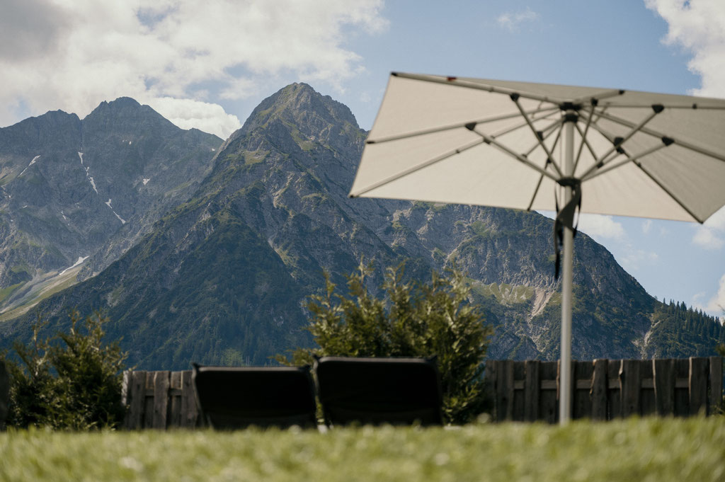Walser Art • Apartmenthaus im Kleinwalsertal - Vorarlberg • Member of Mountain Hideaways - die schönsten Hotels in den Alpen • ©MarikaUnterladstätter