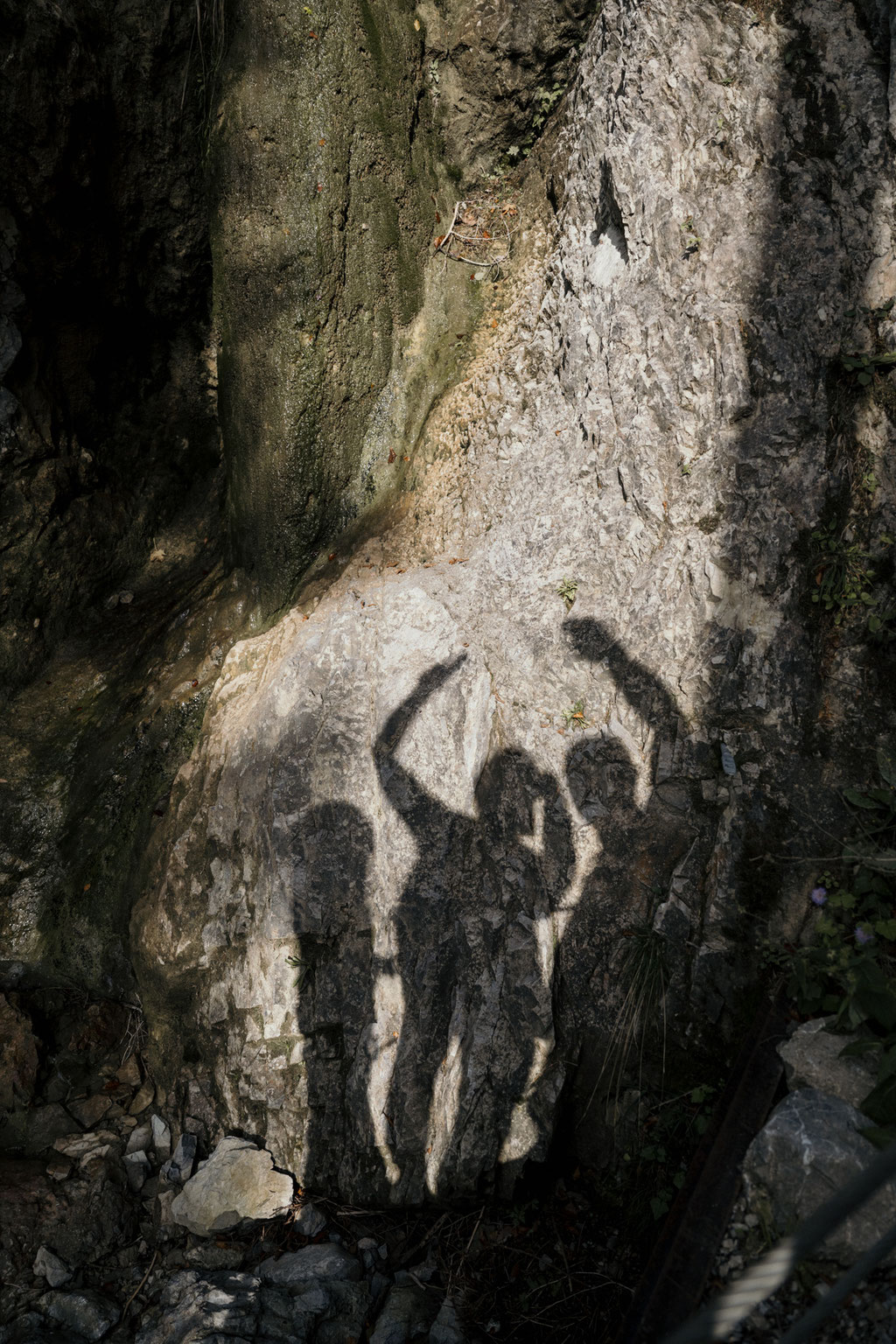 Wandertipp: Durch die Rehbachklamm zur Hinterschießling Alm • Familienwanderung im Wilden Kaiser | Tirol ©Marika Unterladstätter