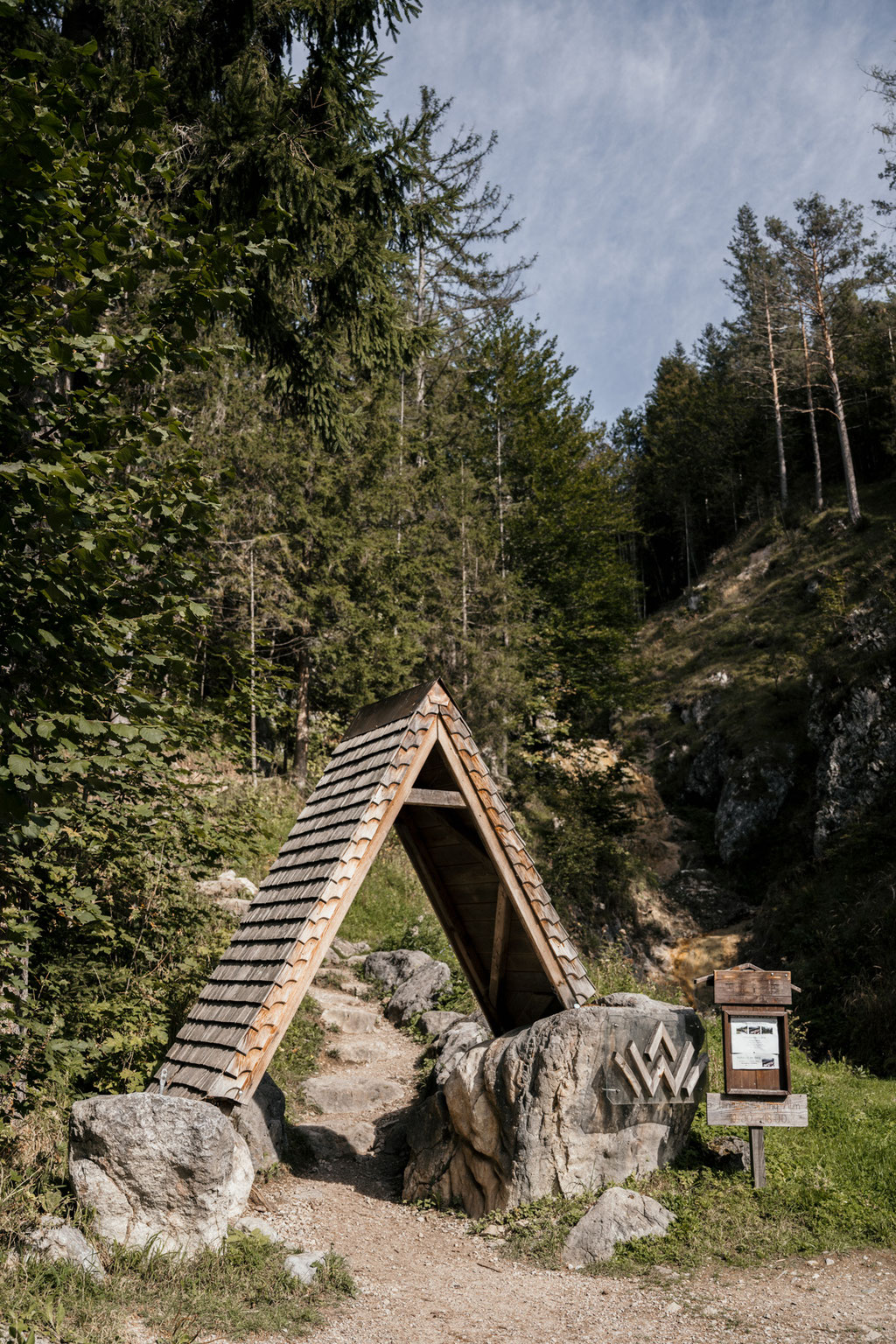Wandertipp: Durch die Rehbachklamm zur Hinterschießling Alm • Familienwanderung im Wilden Kaiser | Tirol ©Marika Unterladstätter