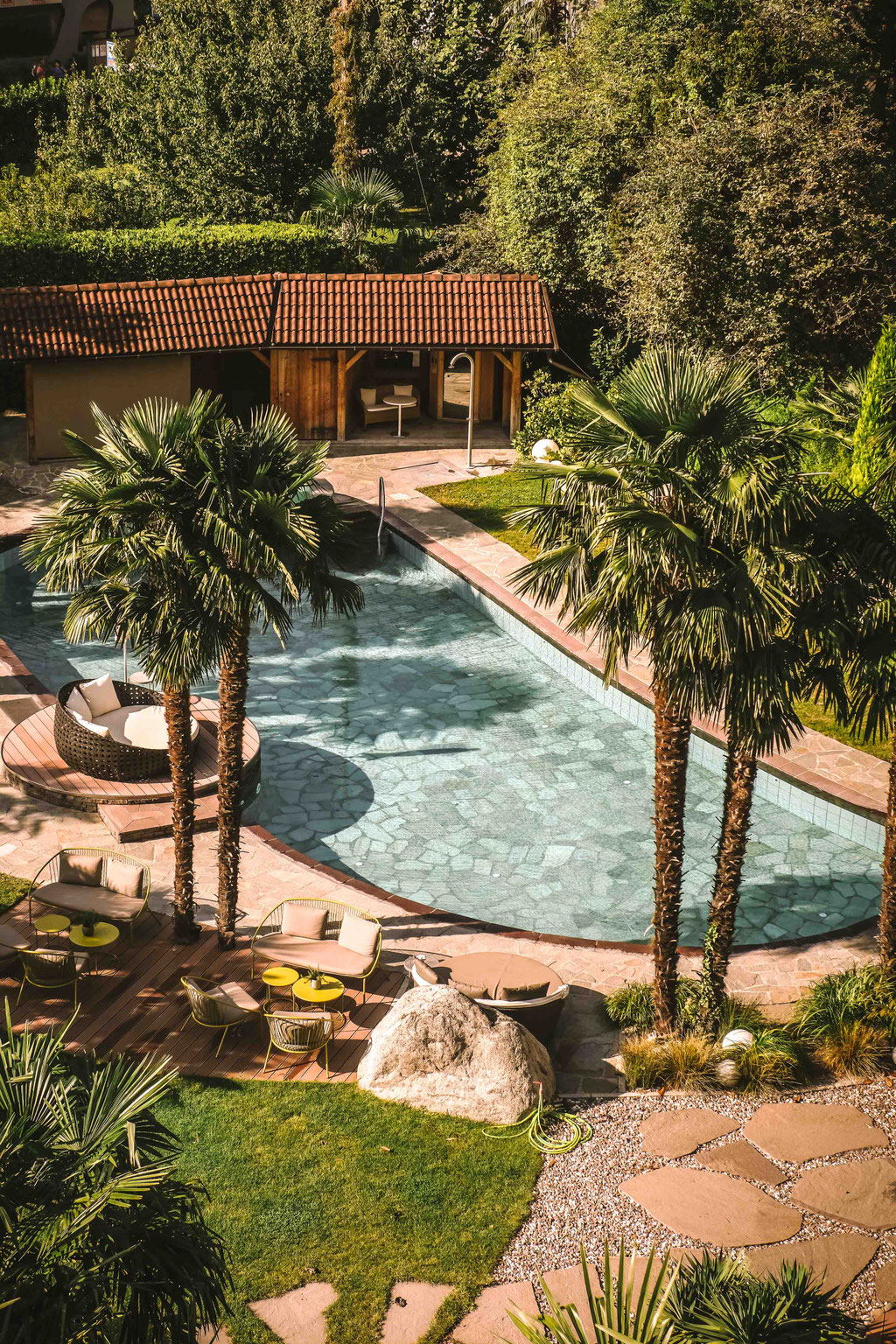DAS DORNER, Boutiquehotel mit Wellness/Spa/Pool/Infinitypool - Algund bei Meran - Südtirol ... Member of Mountain Hideaways - die schönsten Hotels in den Alpen ©Mela Hipp _fullwidth-gallery-splash