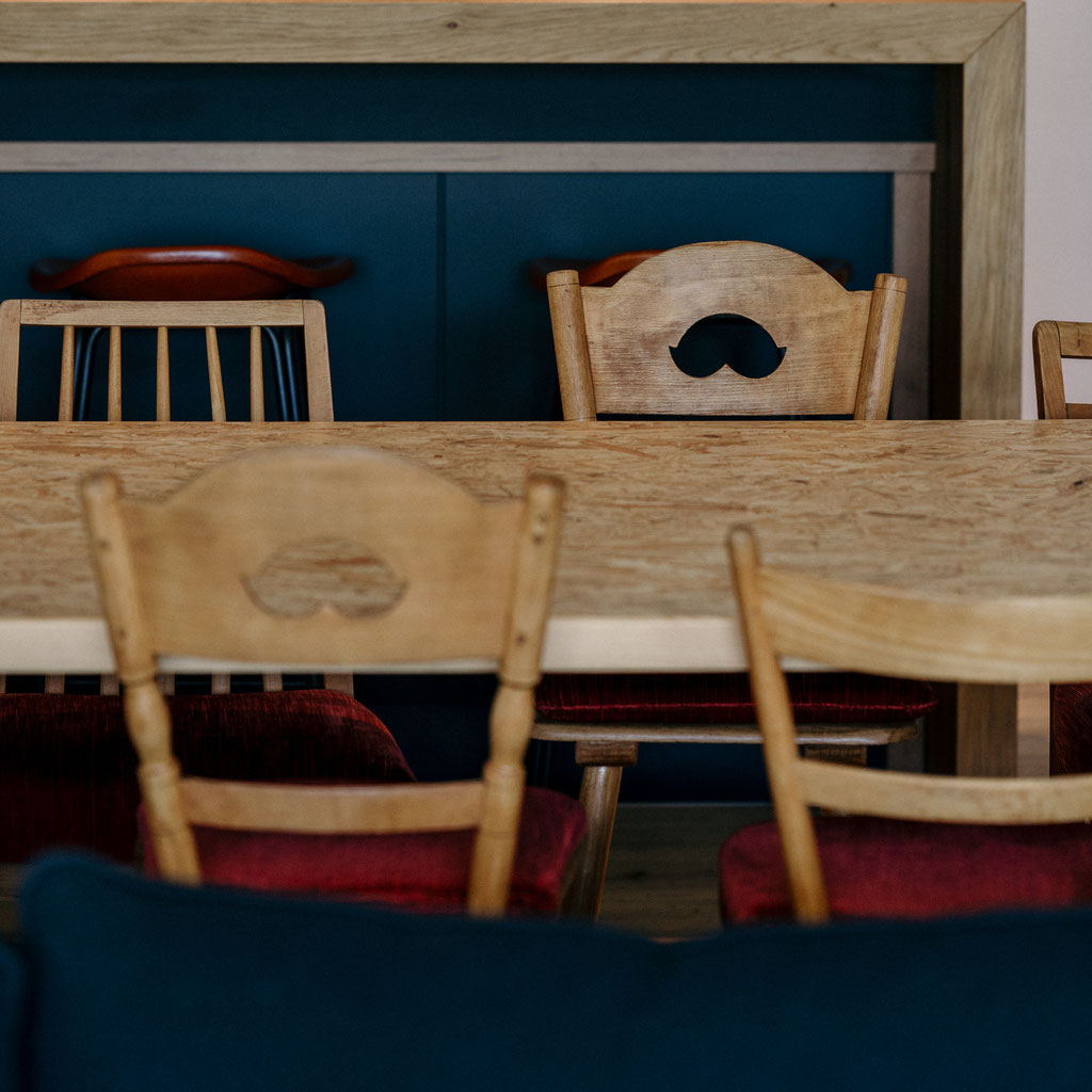 WALSER ART • Where Alpine Soul Meets Space to Breathe | Apartment hideaway in Austria’s secluded Kleinwalsertal • Member of Mountain Hideaways • ©MarikaUnterladstätter