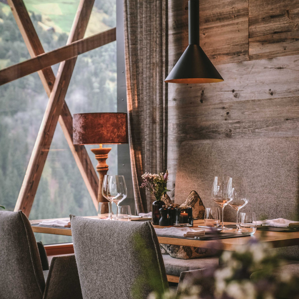 MOUNTAIN HIDEAWAYS - die schönsten Rückzugsorte in den Alpen, Apartments, Chalets