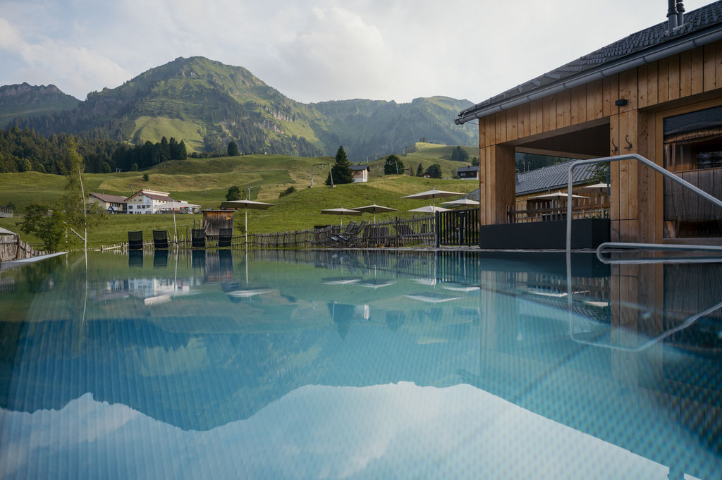 FUCHSEGG ECO LODGE A boutique retreat in Austria’s Bregenzerwald – where nature, community and stillness meet • Member of Mountain Hideaways • ©MarikaUnterladstätter