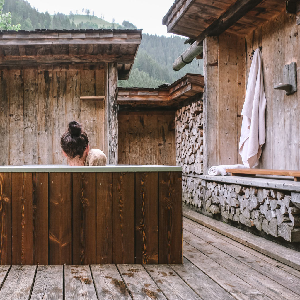 Holzleb’n Family Village – where chalet comfort meets farmyard charm in the heart of Salzburg’s mountains. A Mountain Hideaways member. ©Mela Hipp
