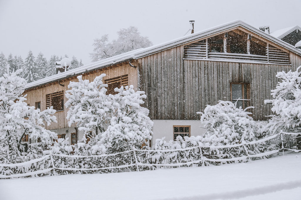 Mountain Hideaways - die schönsten Hotels in den Alpen: DER SCHMIEDHOF, Apartments in Bayrischzell - Bayern/Deutschland ©Mela Hipp